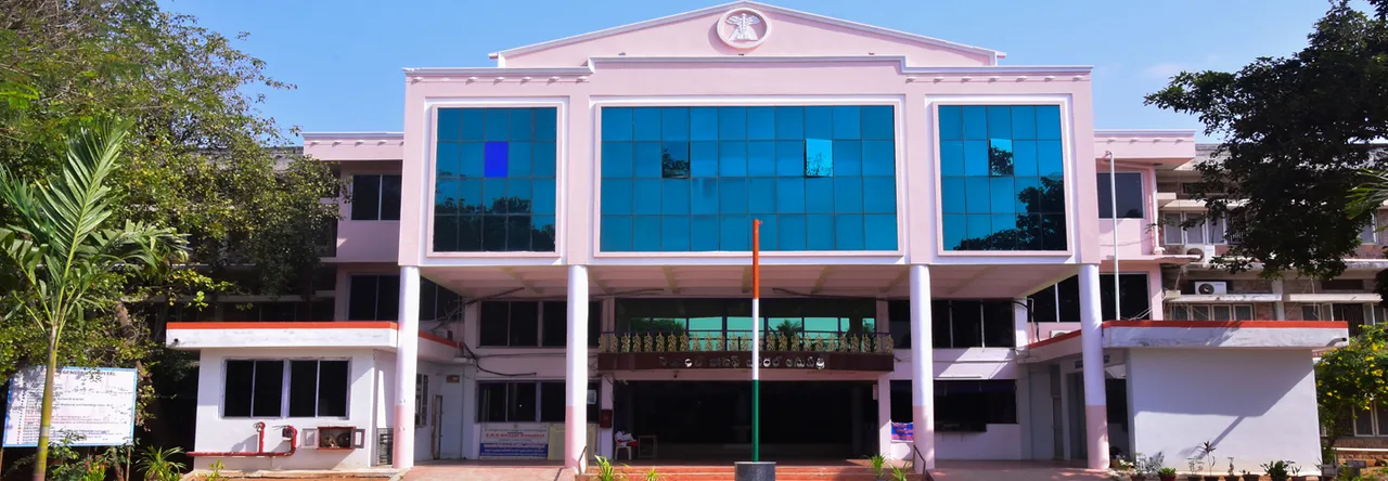 St. Joseph Dental College — Homepage Slider Main Entrance Image