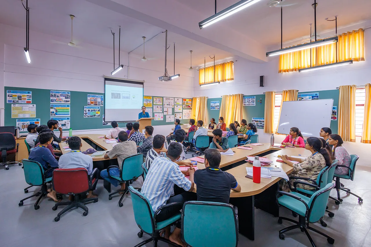 Doctoral (Ph.D) programme at VNRVJIET — Vallurupalli Nageswara Rao Vignana Jyothi Institute of Engineering and Technology