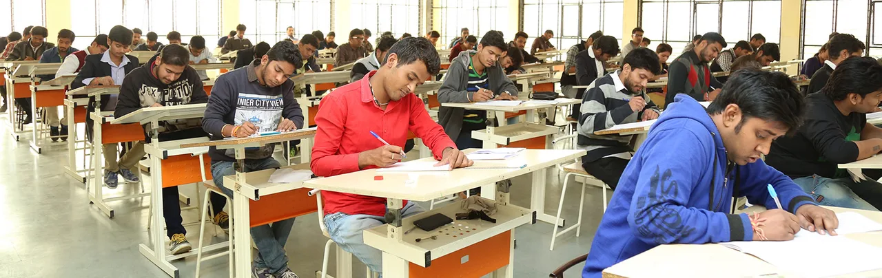 campus 8
