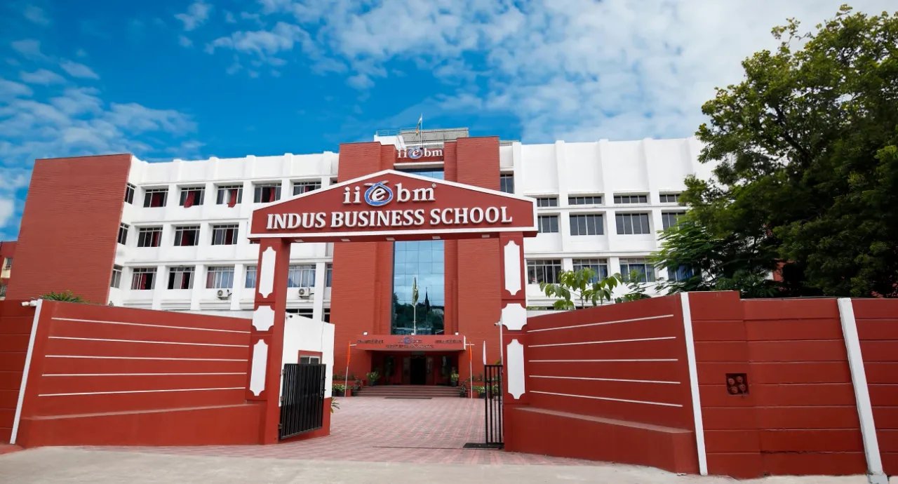 Frame 1171277518 — INDUS BUSINESS SCHOOL
