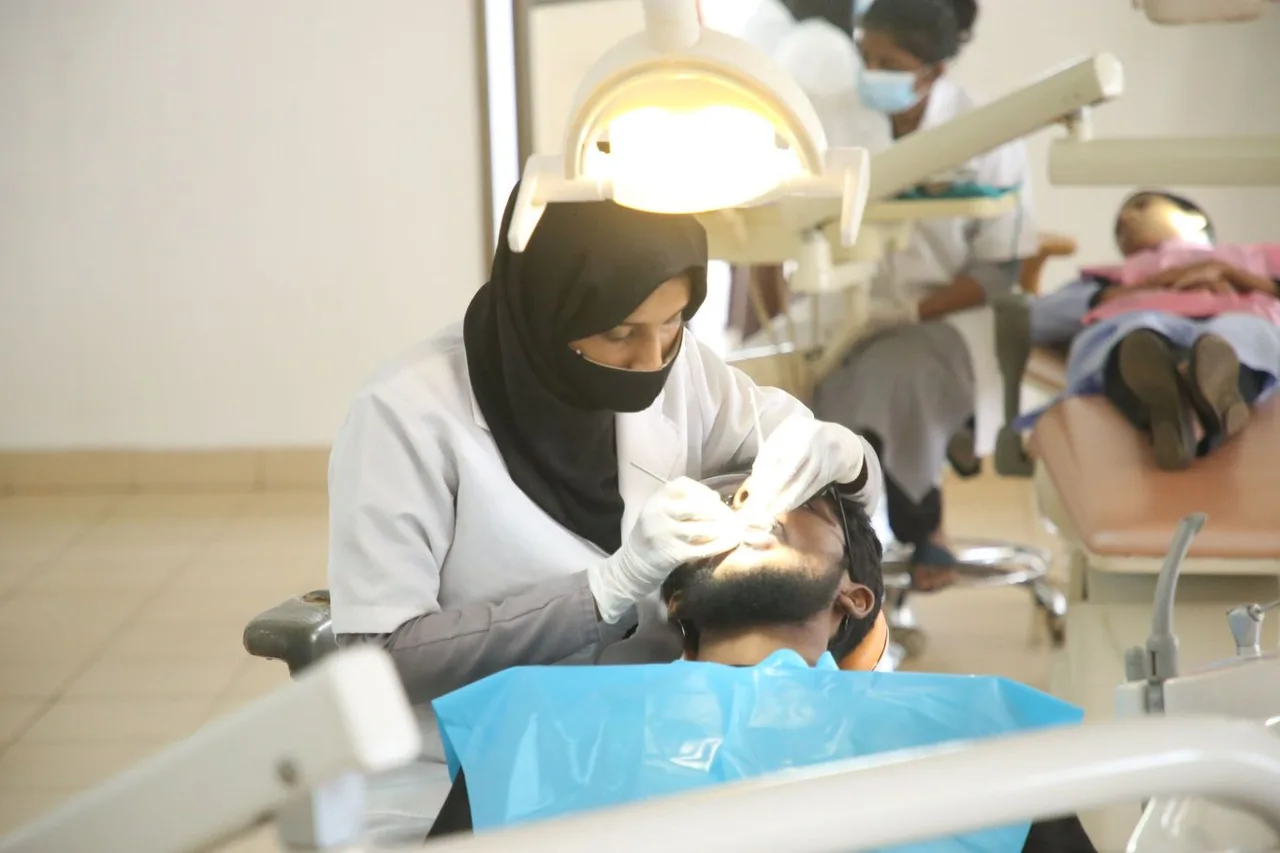 KMCT Dental College — Periodontology Department Gallery Image 5