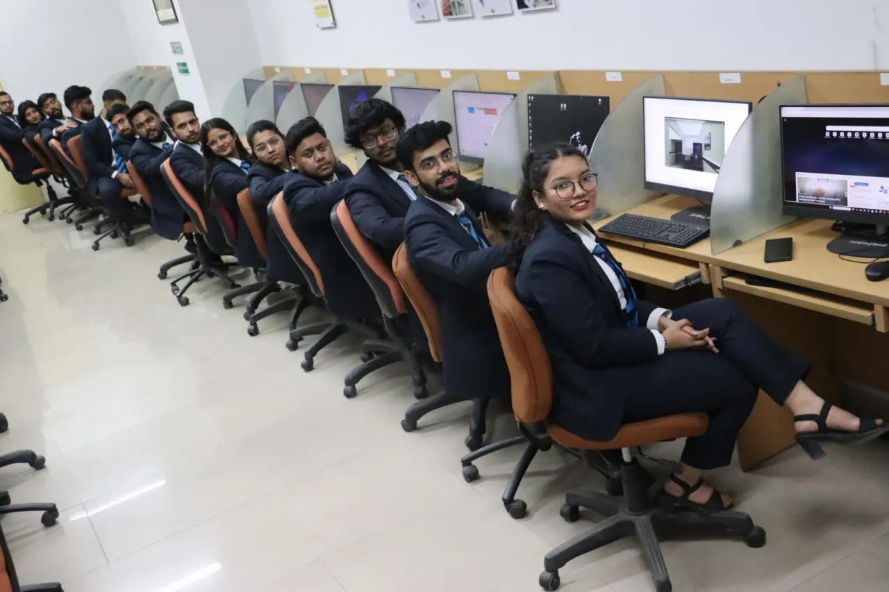 Smart Computer Labs — Jaipuria School of Business