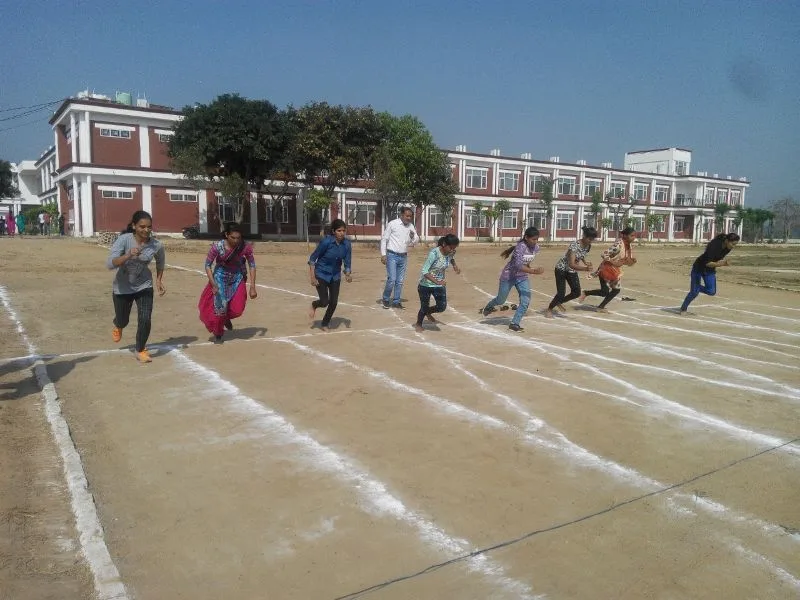 campus 8