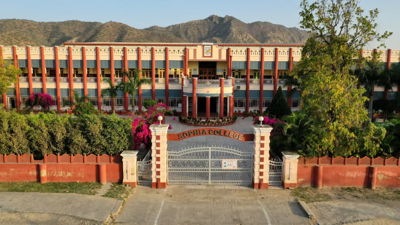 campus 6