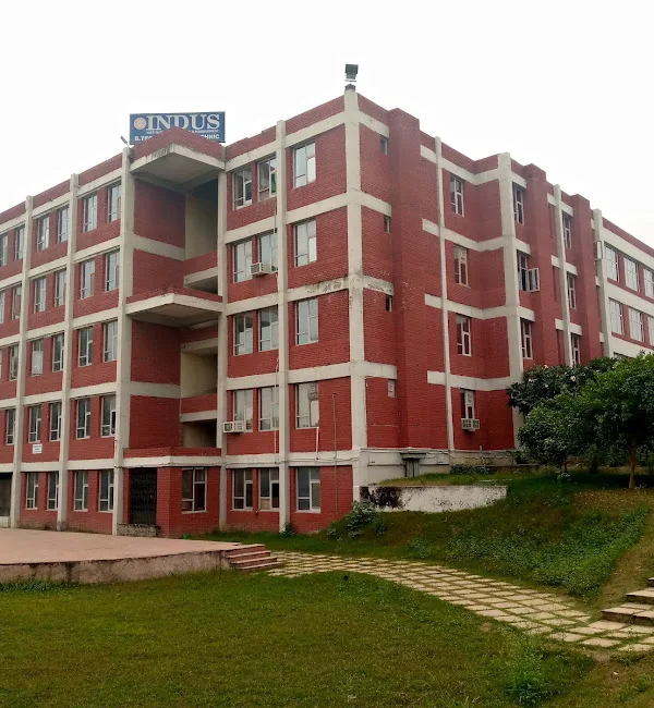 campus 8