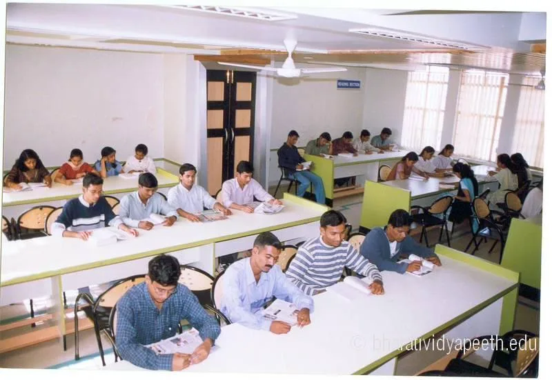 Reading Section Lib_01.jpg — Bharati Vidyapeeth's College of Engineering, Kolhapur