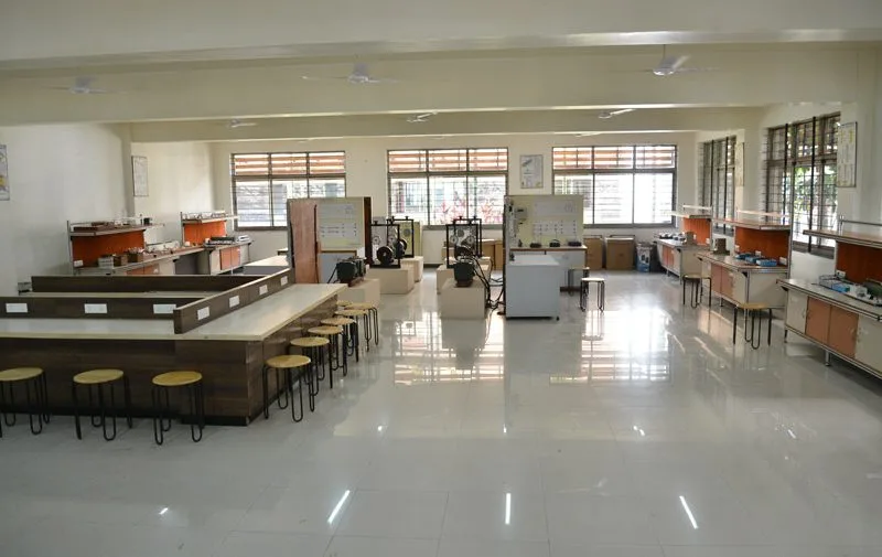 campus 4
