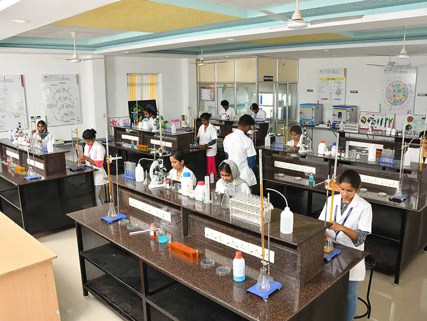 campus 6