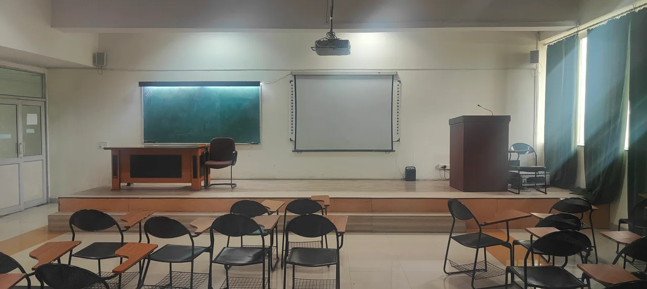 campus 4