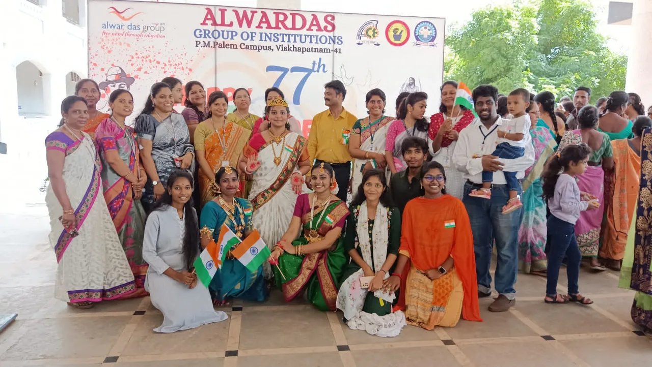 Independence Day SRCP — Srinivasarao College of Pharmacy