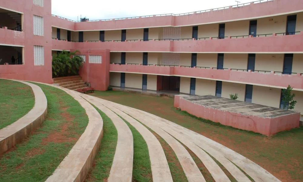 campus 2