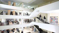 campus 4