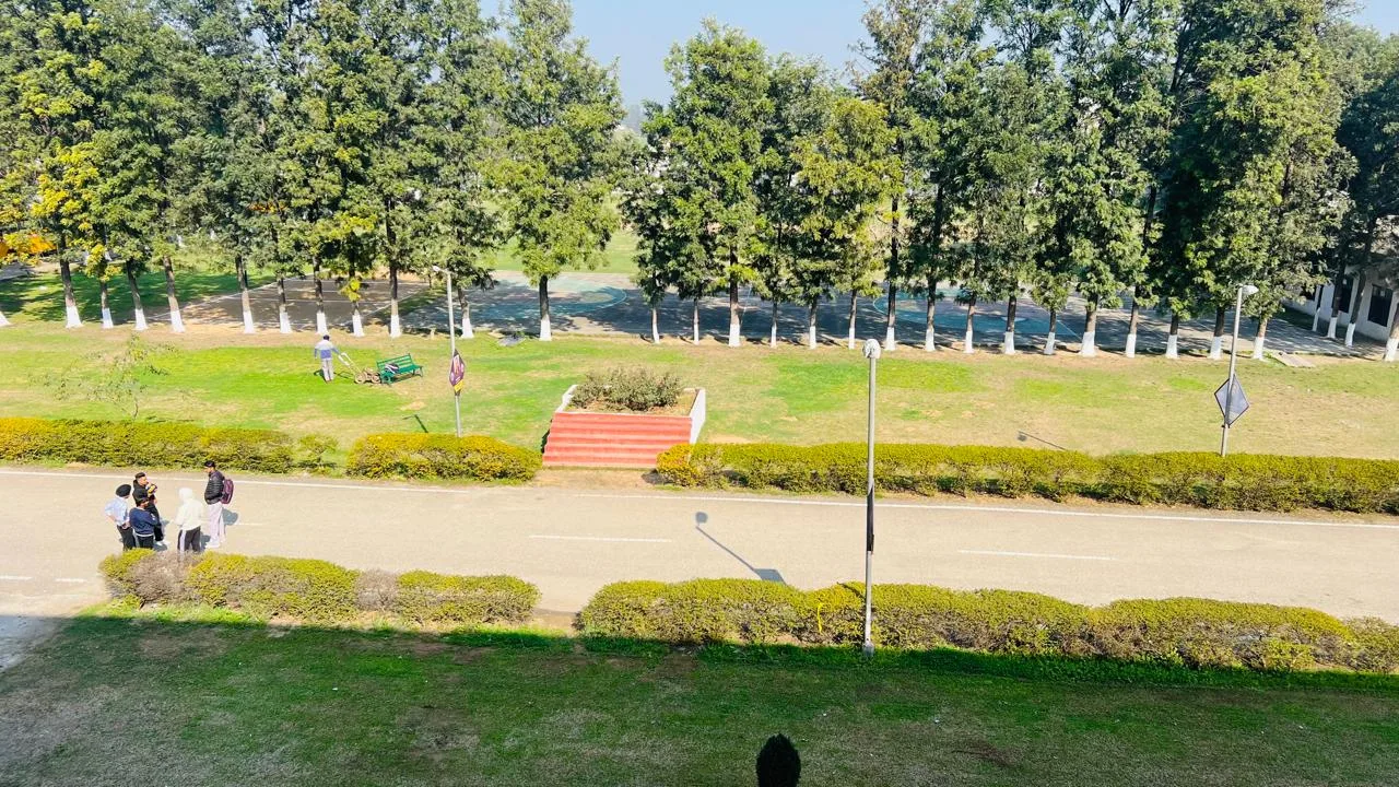 campus 4