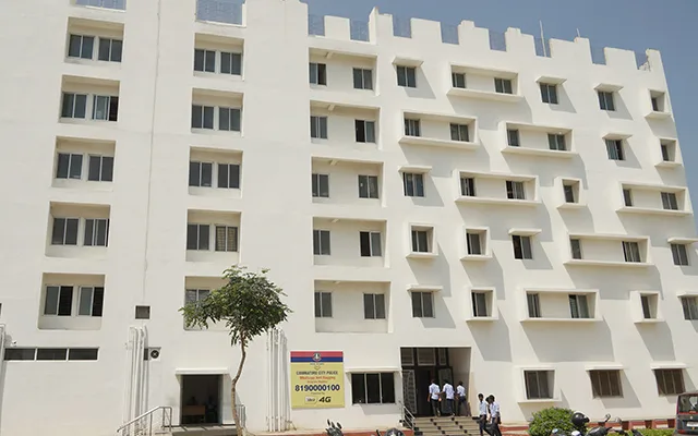 campus 2