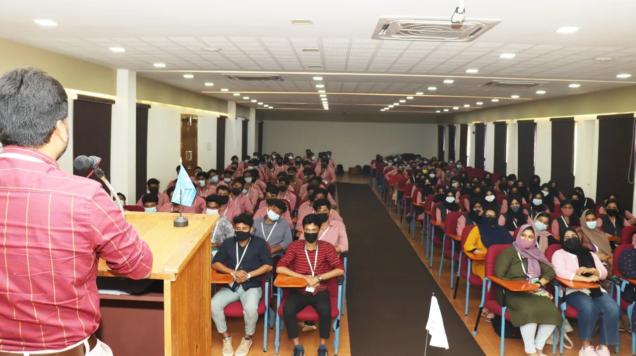 campus 7