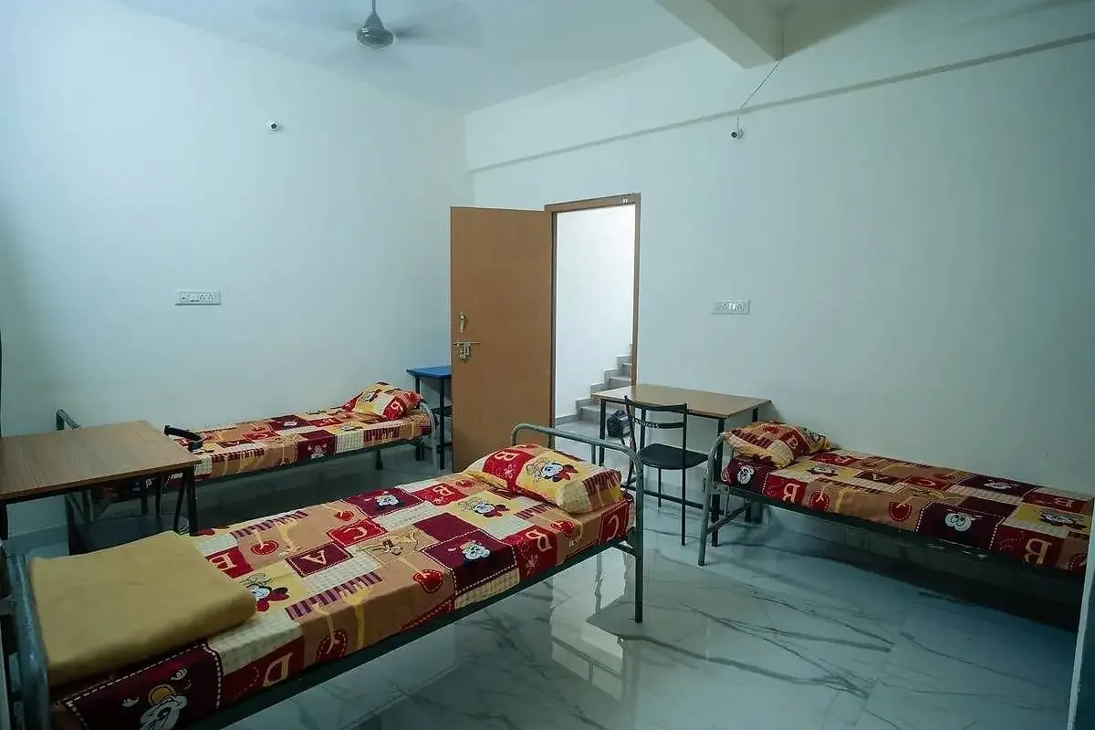 Spacious hostel accommodations for a homely stay on campus — Acharya Bangalore B-School