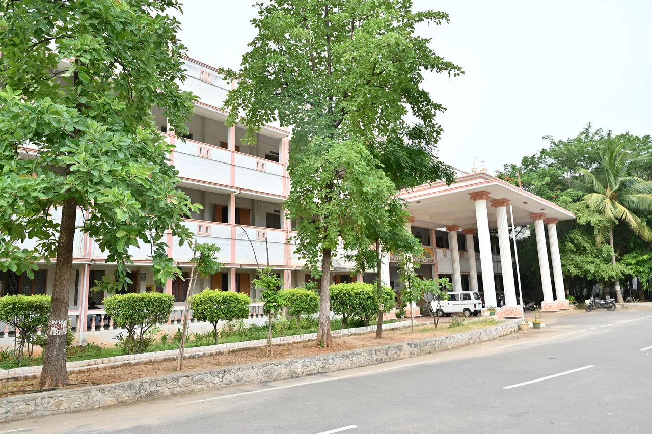 campus 3