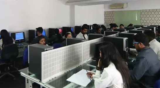 Computer Lab — St. George College of Management, Science & Nursing