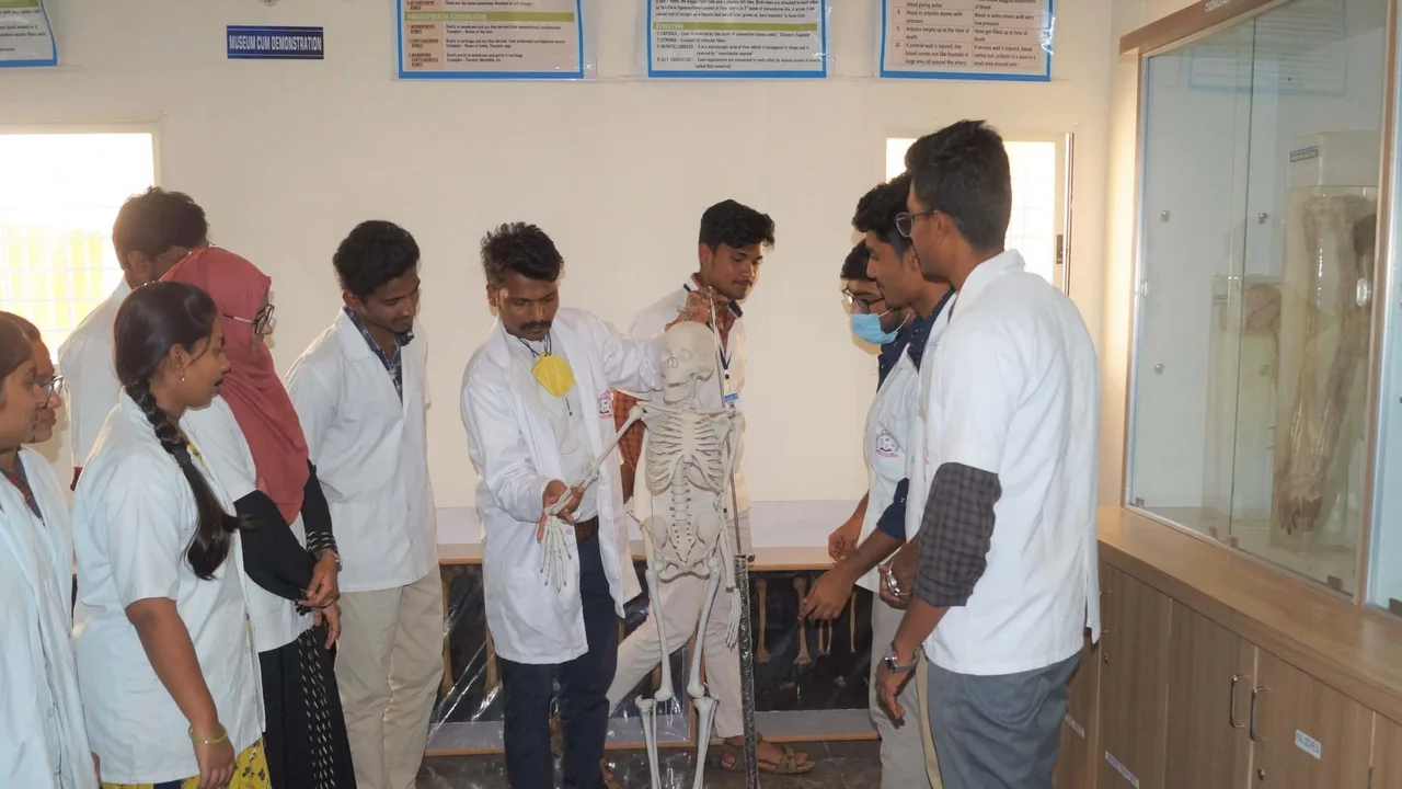 Department of Anatomy — B V V Sangha’s BVVS Homoeopathic Medical College and Hospital