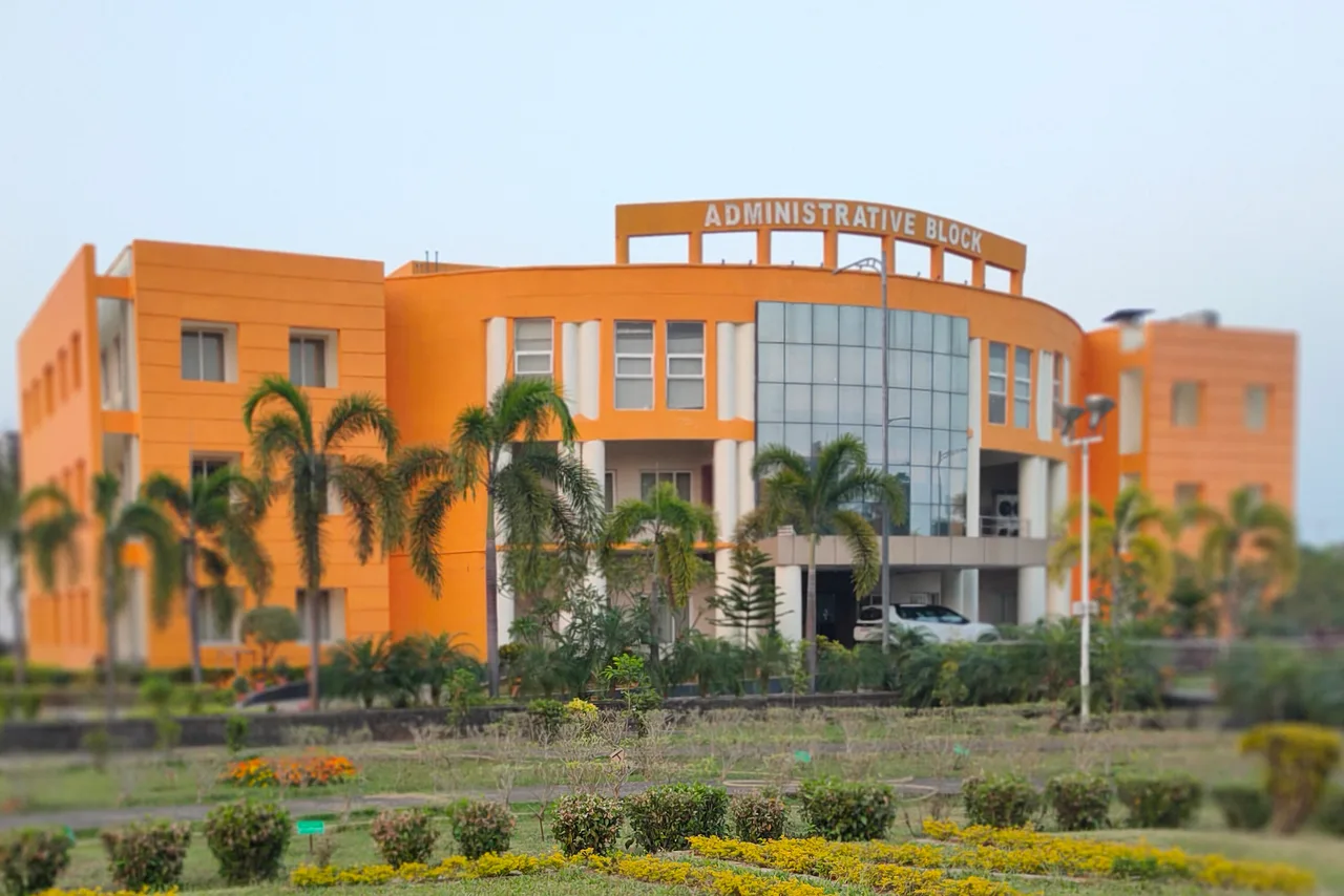 campus 3
