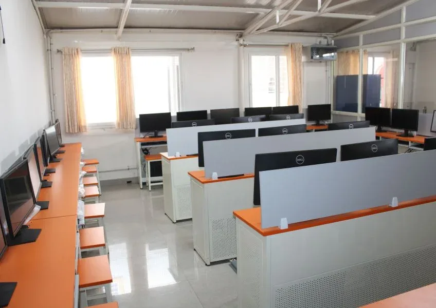 campus 7