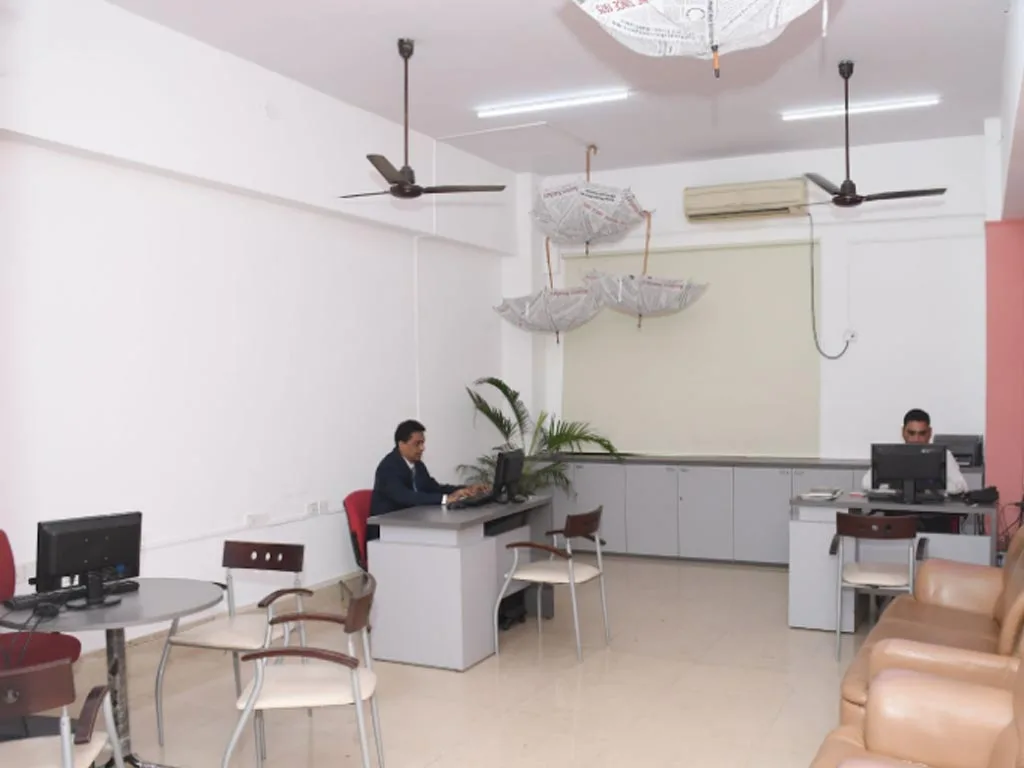 campus 4