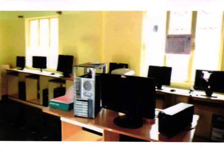 campus 8