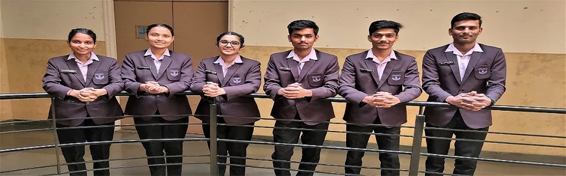 campus 8