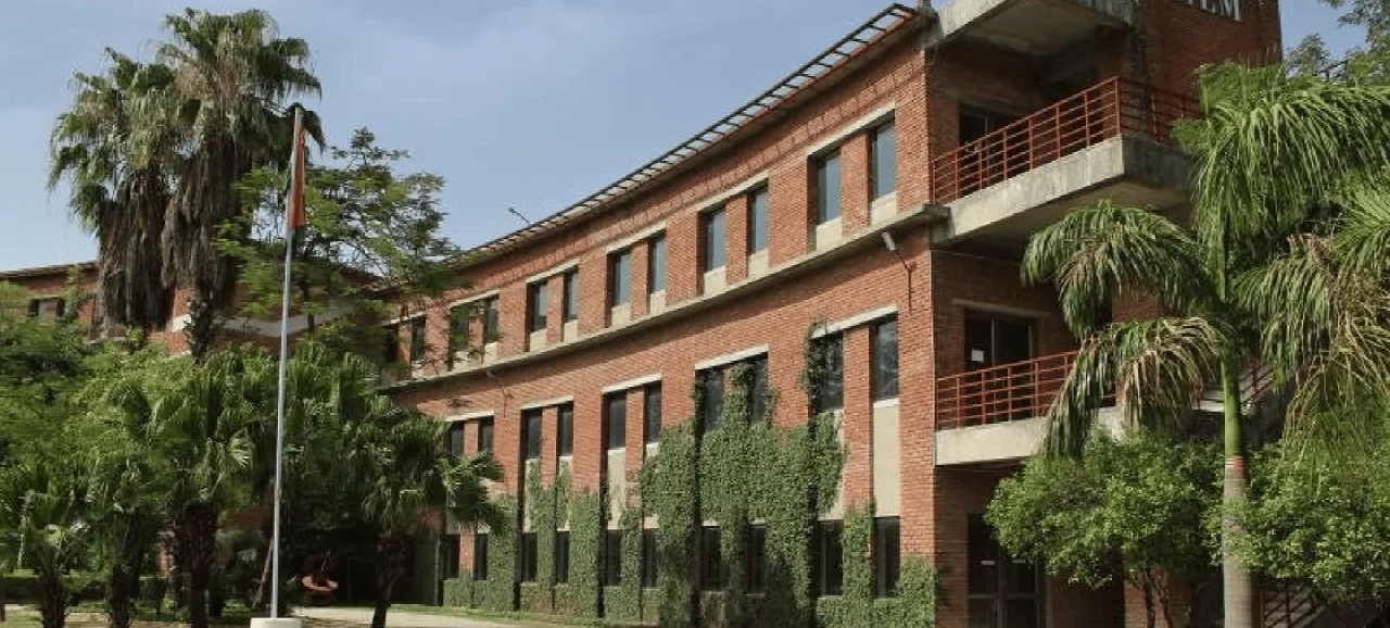 campus 3