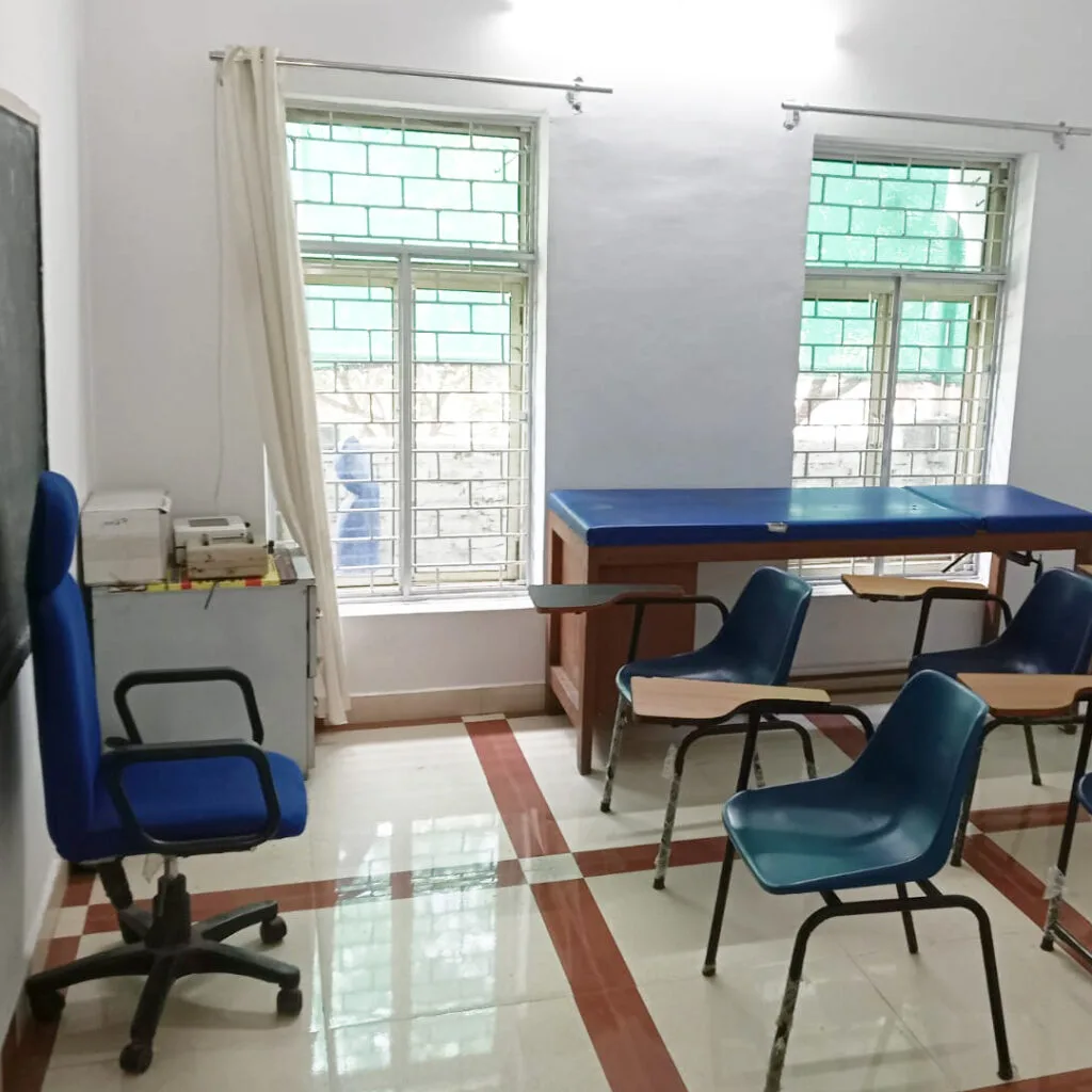 Smart Digital Classroom — Durga Institute of Paramedical Sciences