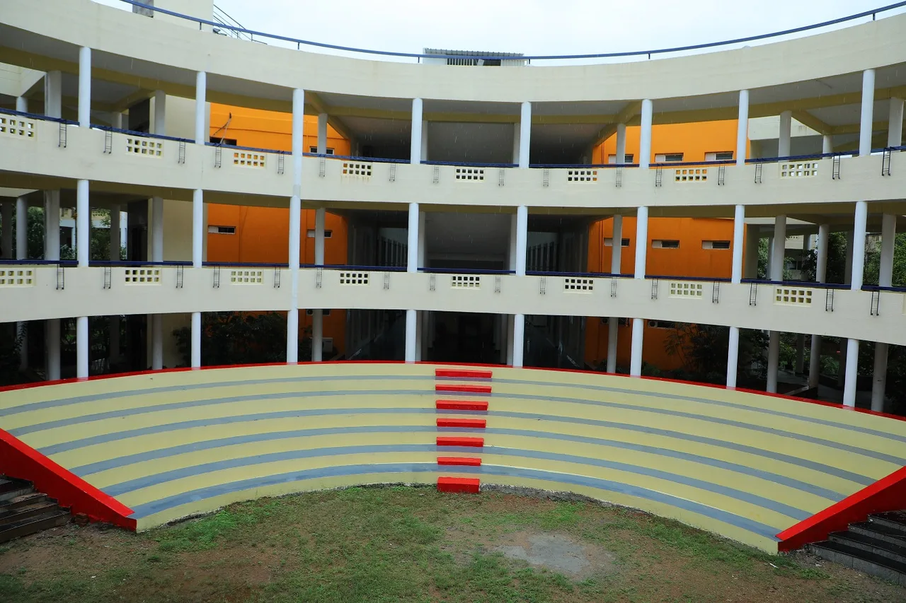 campus 2