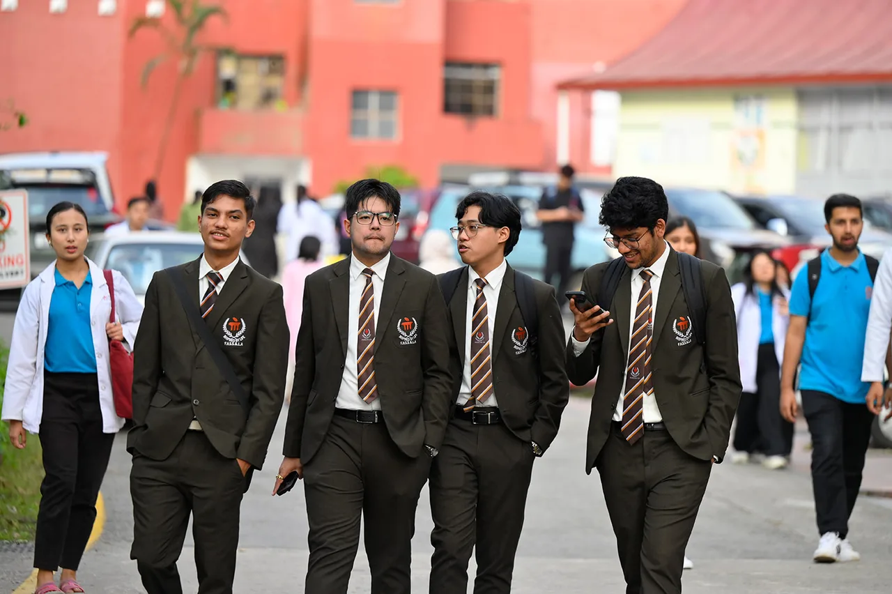 campus 6