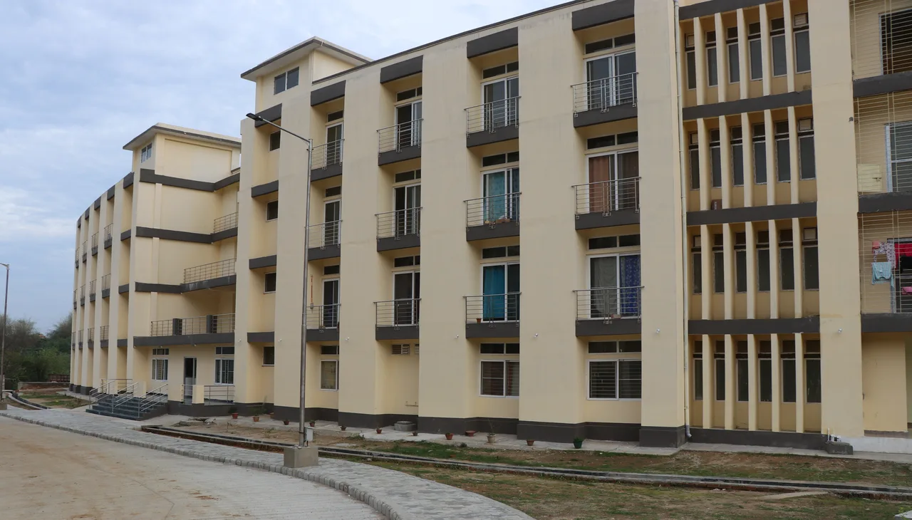 campus 4