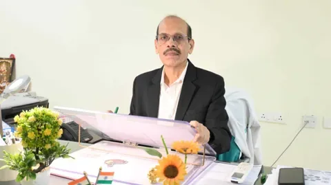 Dr. Manick Dass Sripati