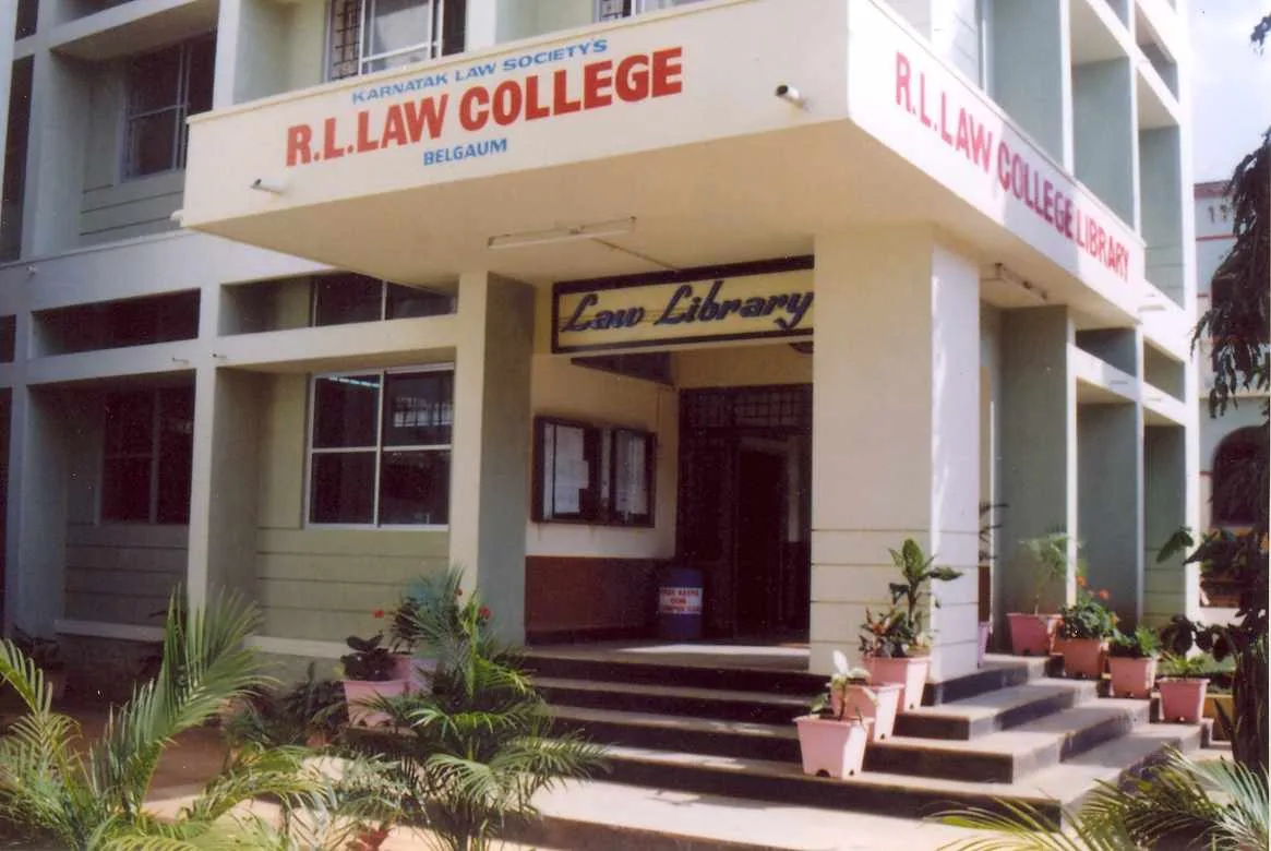 campus 4