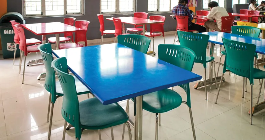 Cafeteria & Student Spaces — Institute of Applied Medicines & Research