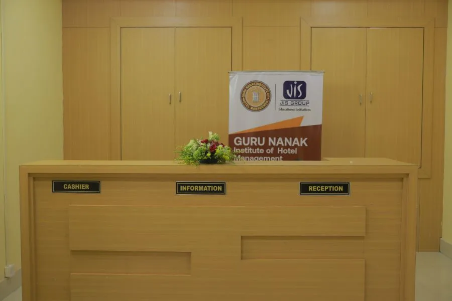 campus 6