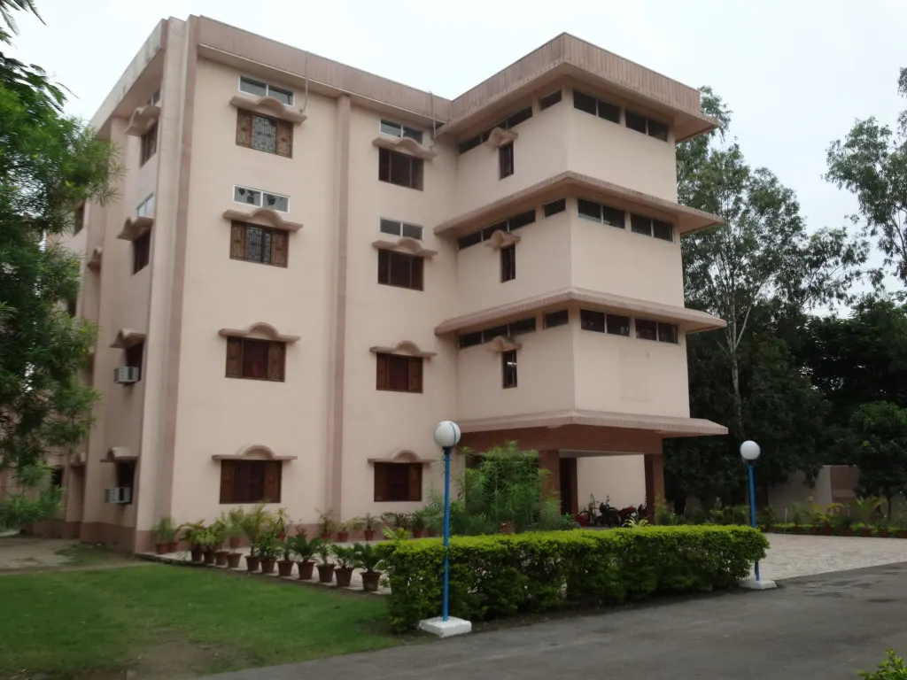 Mata Gujri Memorial Medical College official gallery image 3