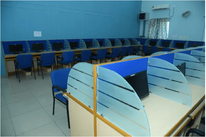 Rows of computers in the digital/e-library at VELS Medical College & Hospital